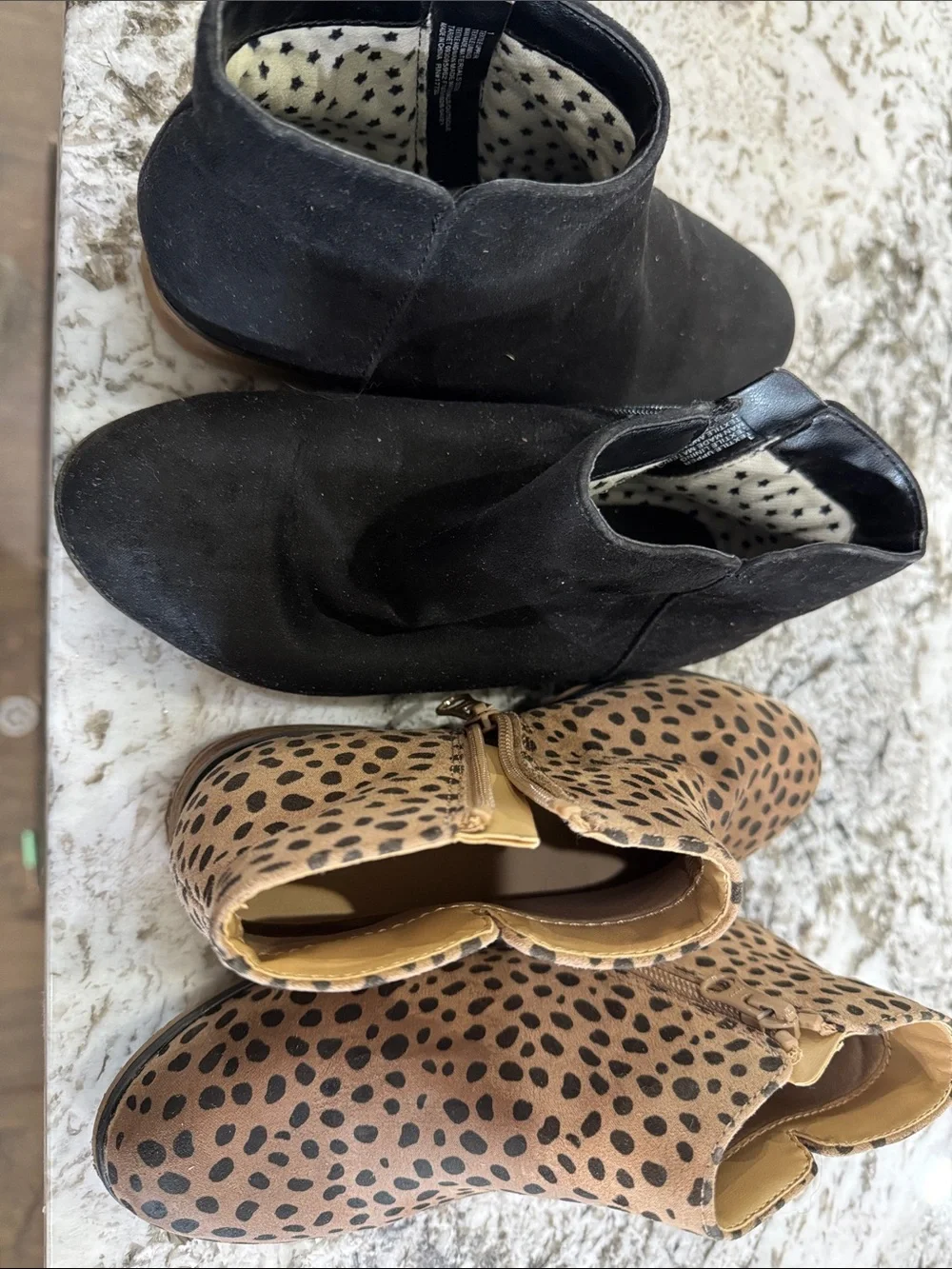 Cat & Jack girls Ankle Boots in Black and Leopard Print